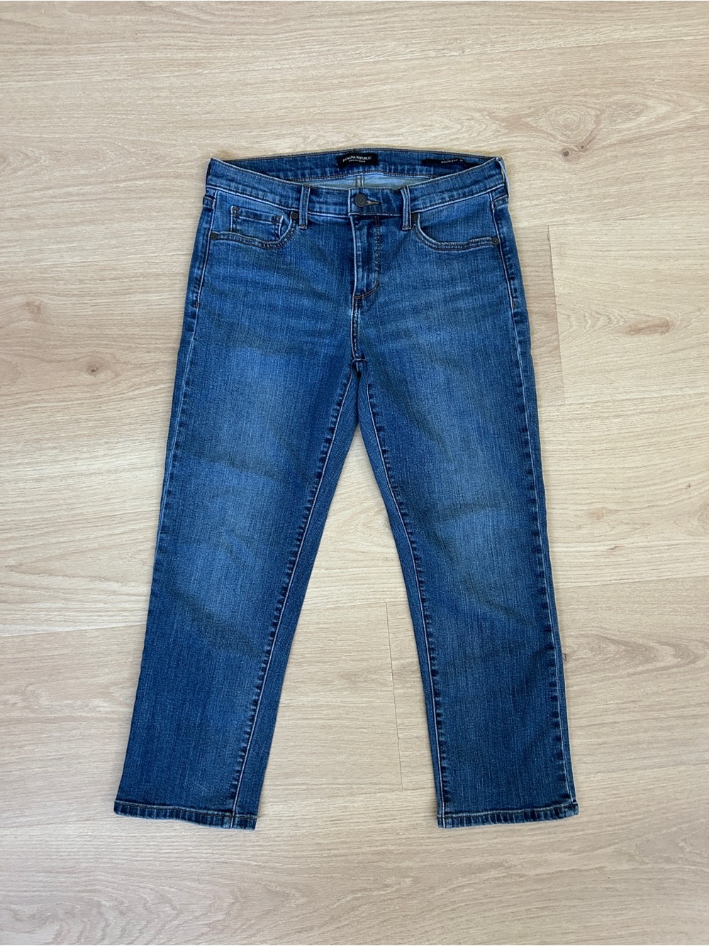Banana Republic Women’s Girlfriend Jeans Size 28